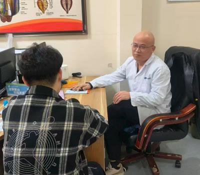 丽水市|男科医师高朋磊：守护男性健康，专业男科诊疗
